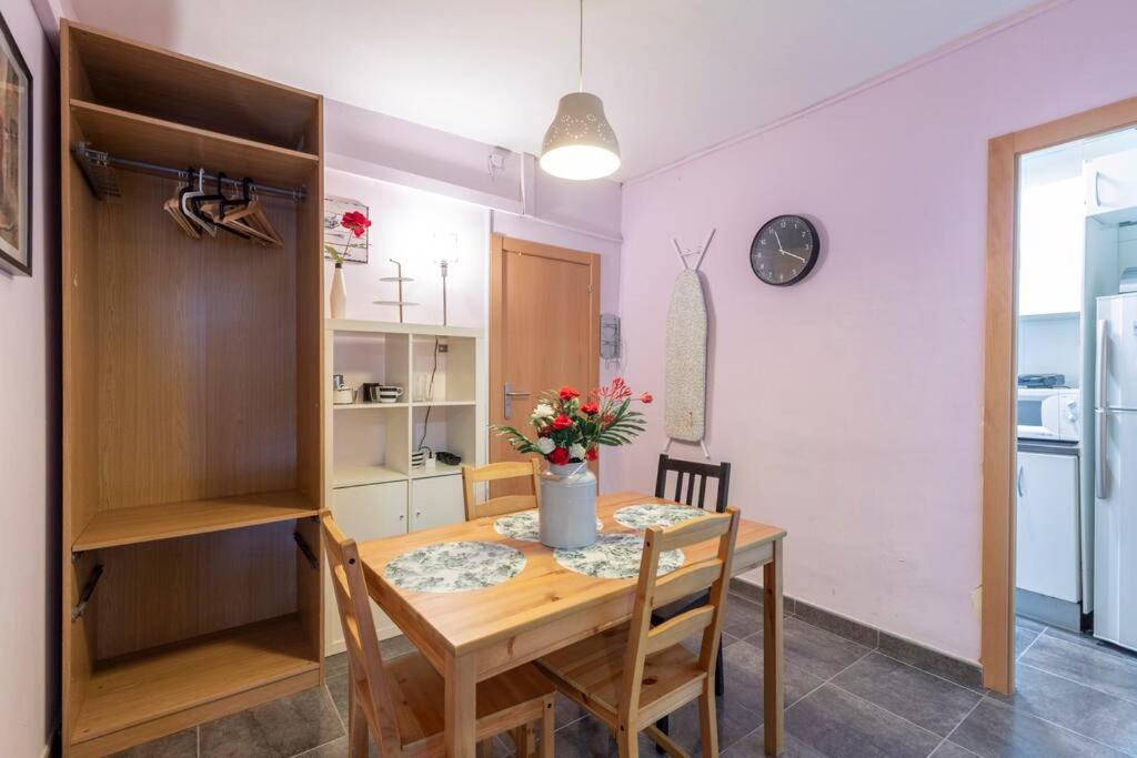 Subway Station Apartment Near Camp Nou 오스피탈레트 데 요브레가트 외부 사진